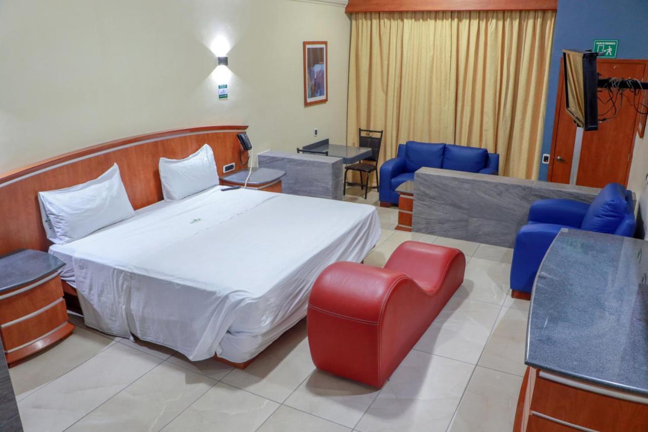Autohotel Ilussion Cordoba Bagian luar foto