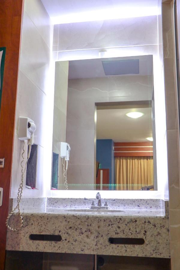 Autohotel Ilussion Cordoba Bagian luar foto