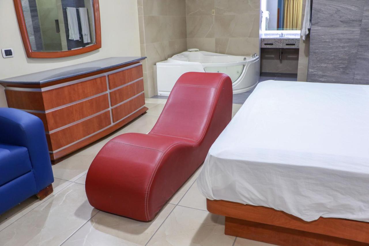Autohotel Ilussion Cordoba Bagian luar foto