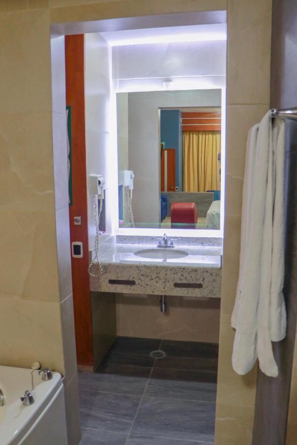 Autohotel Ilussion Cordoba Bagian luar foto