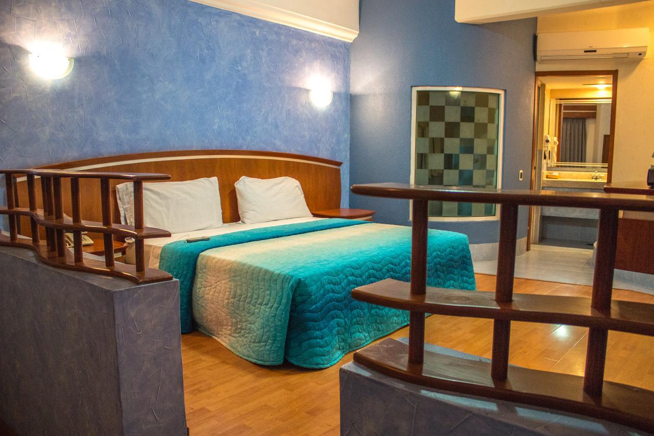 Autohotel Ilussion Cordoba Bagian luar foto