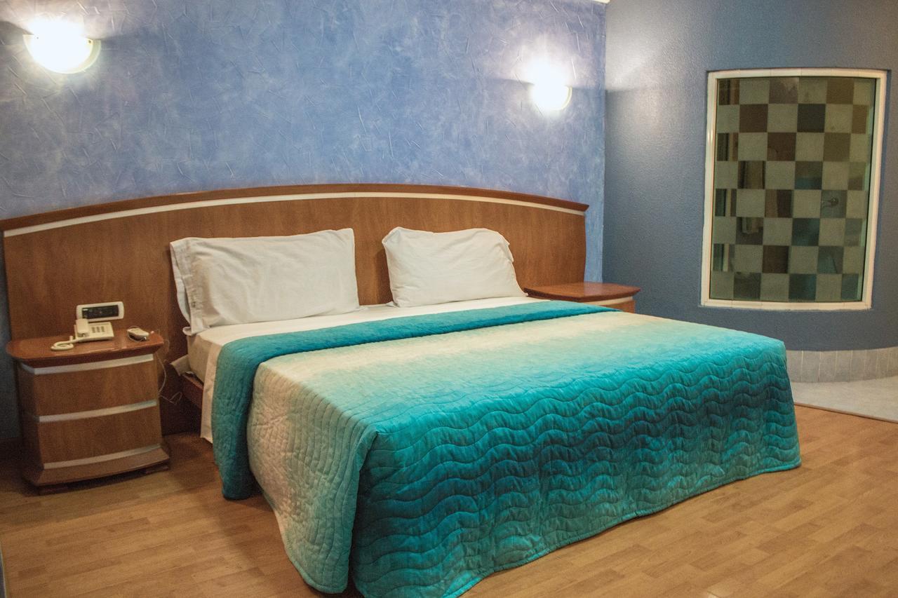 Autohotel Ilussion Cordoba Bagian luar foto